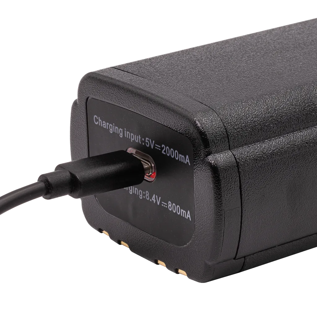 MBAT-APX-USBC-5000 Plug-in.webp